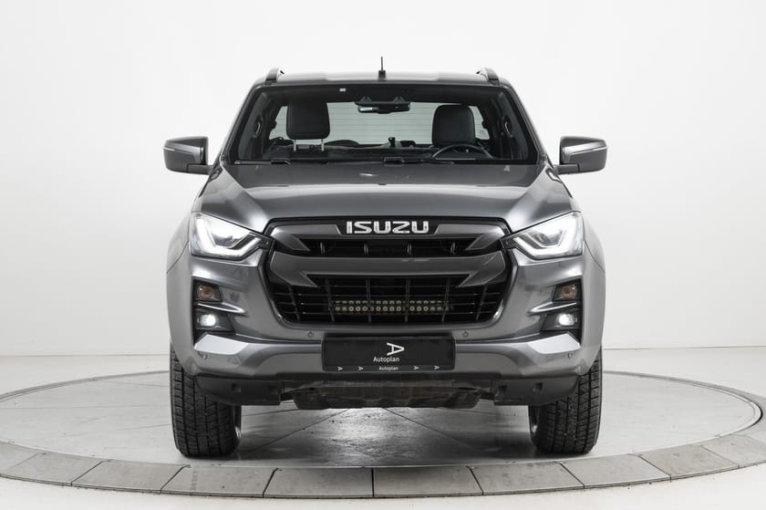 Bilde 4 av Isuzu D-Max Dobbelcab 1,9 Dobbel Cab Black Edition 4d aut Krok Kamera ACC