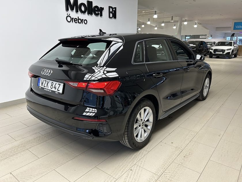 Bild 4 av Audi A3 Sportback 35 TFSI 150hk PROLINE