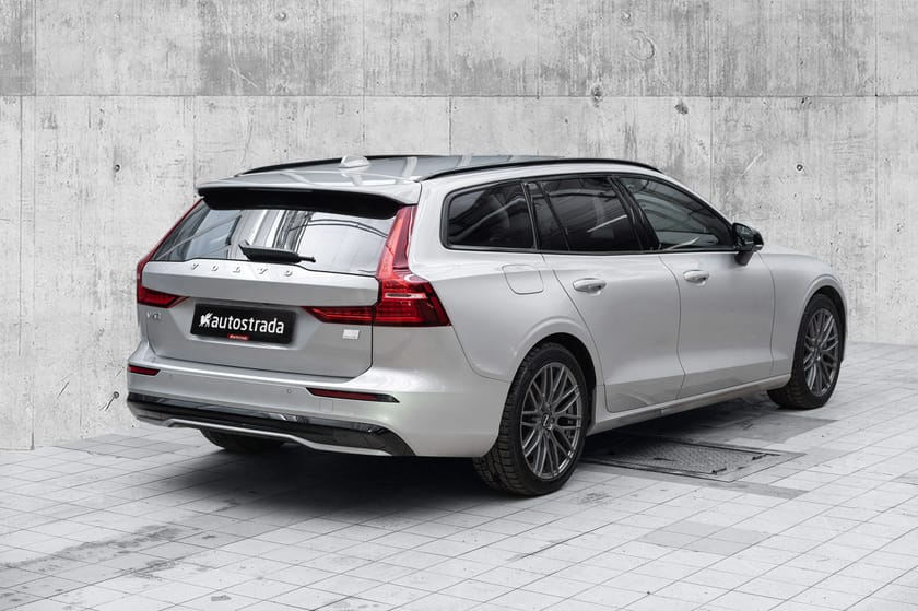 Bilde 5 av Volvo V60 2024 T6 Plus dark, H.Feste, Navi, Kamera, Varmer