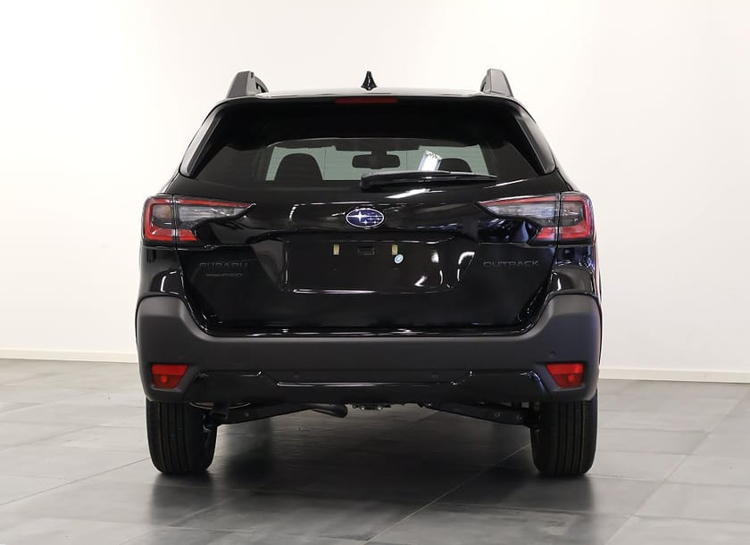Bild 3 av Subaru Outback 2.5 4WD XFuel Lineartronic Field Dragkrok Demo
