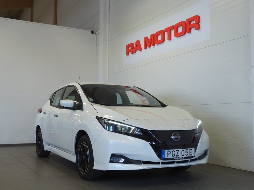 Bild 1 av Nissan Leaf 40 kWh 150hk Acenta |Backkamera| Rattvärme |