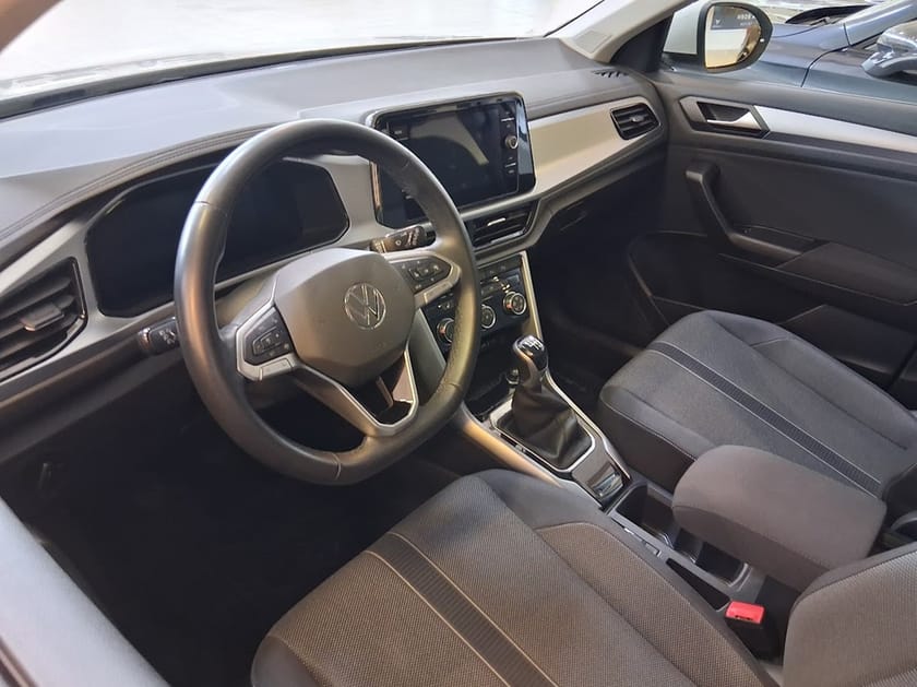 Bild 5 av Volkswagen T-Roc 1.0 TSI (110 HK)