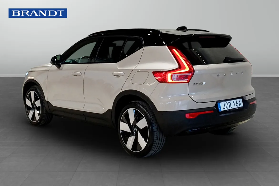 Volvo EX40 Twin Motor Performance