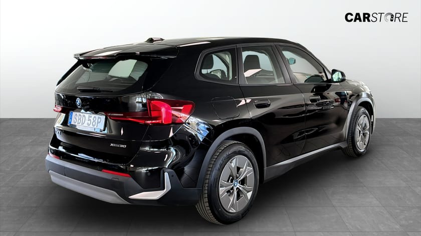 Bild 2 av BMW iX1 xDrive30 306HK NAVI KAMERA CARPLAY