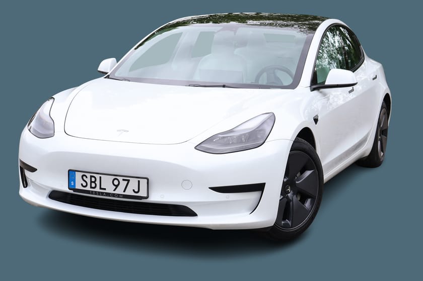 Bild 1 av Tesla Model 3 Standard Range 283hkr Dragkrok / Vinterhjul / Svart & Vit reducerad Premiuminteriör
