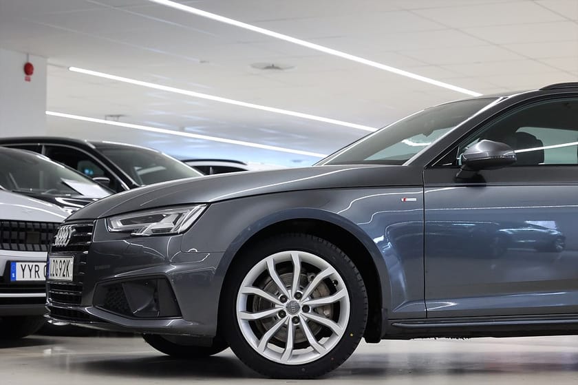 Bild 4 av Audi A4 Avant 40 TDI quattro 190hk S Line Drag Värmare Keyless