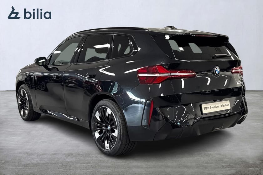 Bild 2 av BMW X3 30e xDrive M-Sport | 360 | H&K | 20" | Stolar m minne