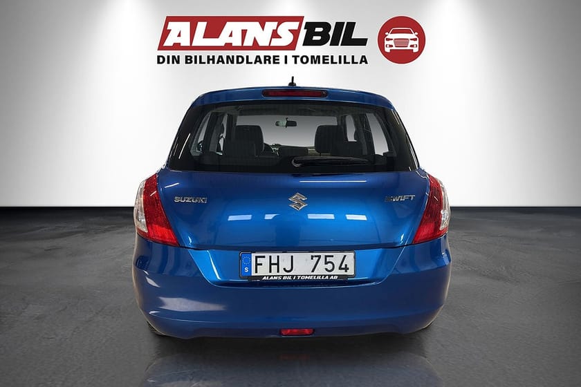 Bild 4 av Suzuki Swift 5-dörrar 1.2 DOHC 16V VVT Euro 5  0% RÄNTA