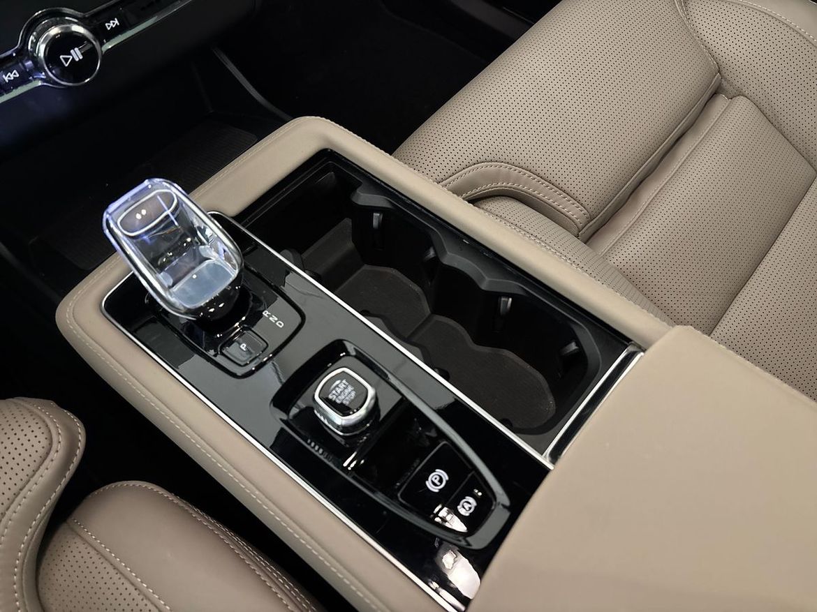 Volvo XC90 2026 - miniatyr 17