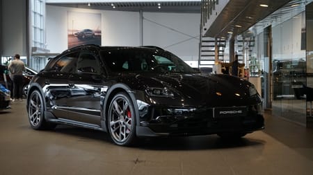 Porsche Taycan 4S Cross Turismo
