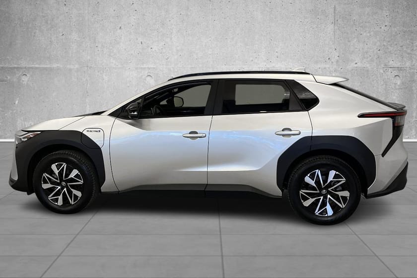 Bilde 2 av Toyota bZ4X Active Tech/4x4/KAMPANJERENTE 2,95%-20% EK-FAST 36 MND