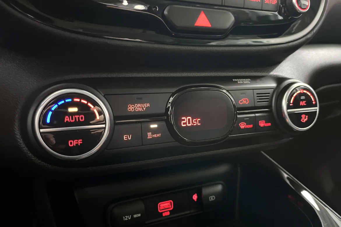 picture of a car