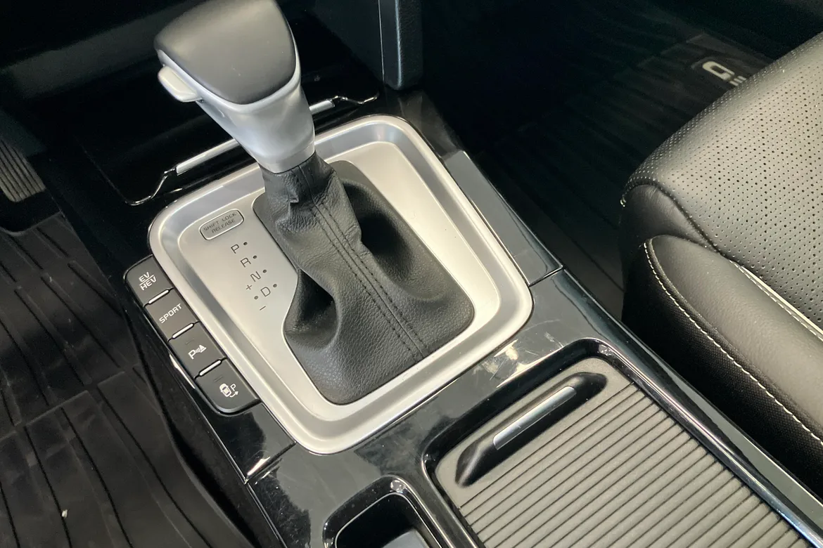 picture of a car
