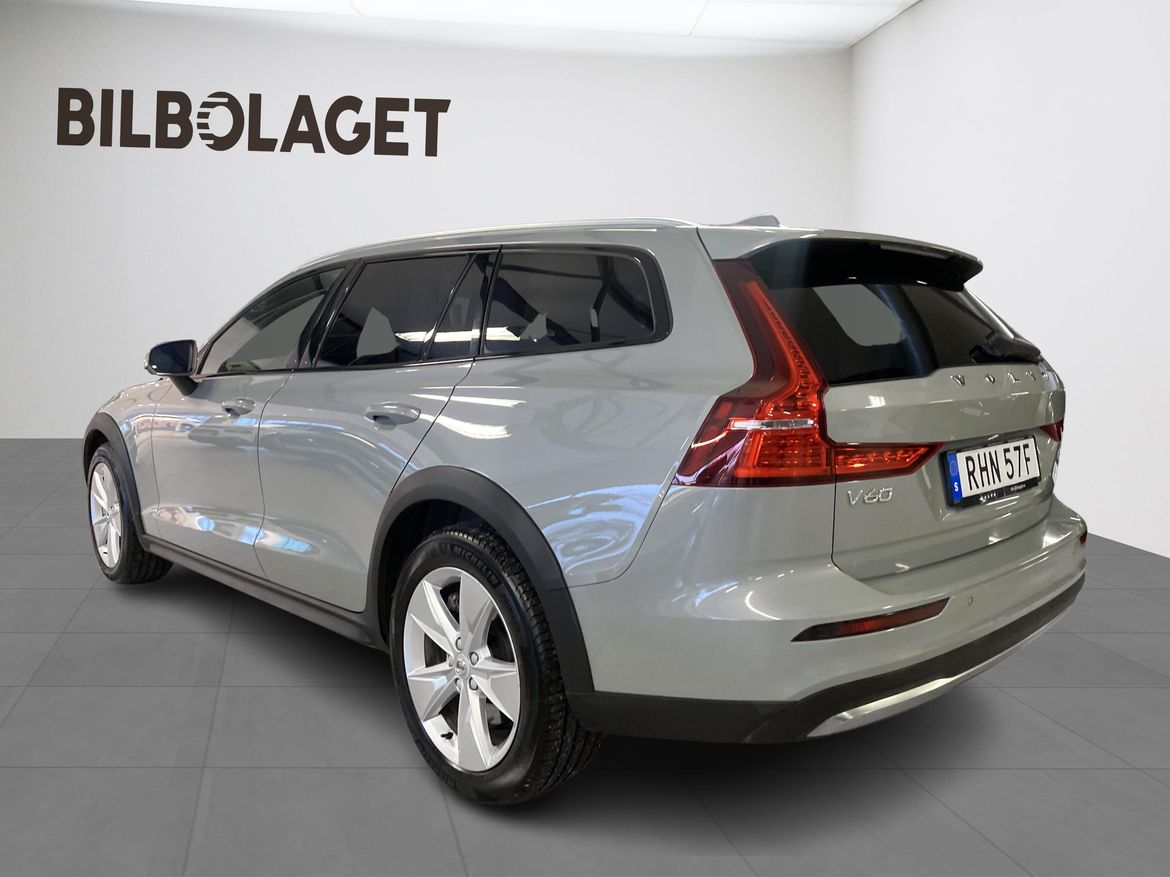 Volvo V60 2024 - miniatyr 3