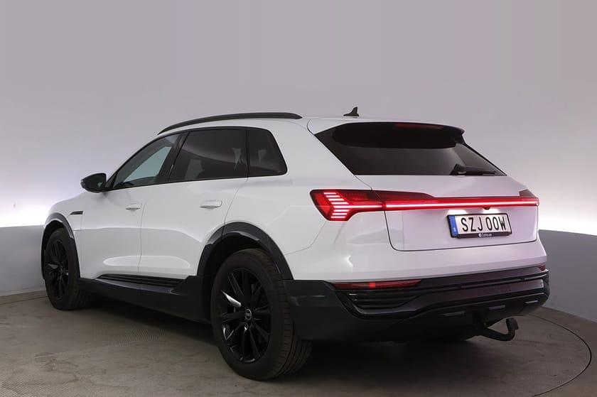 Bild 4 av Audi Q8 50 e-tron quattro Proline Drag Läder Elstol AdapFart