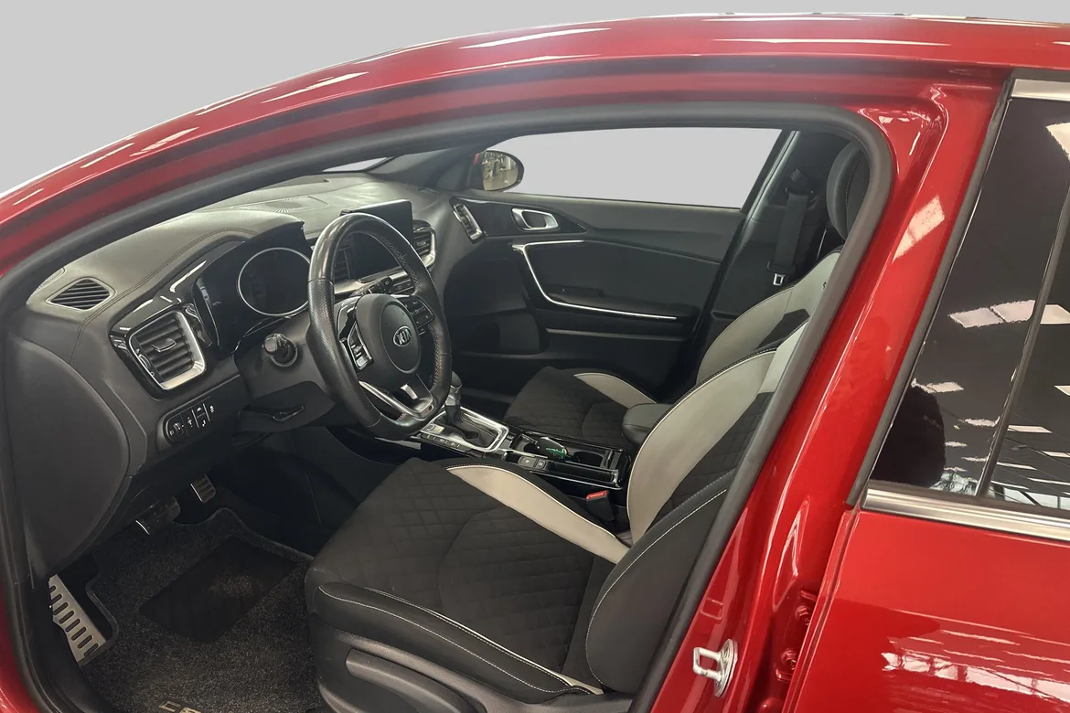 picture of a car