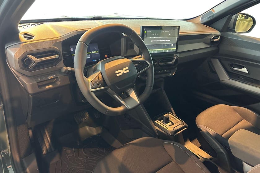 Bild 5 av Dacia Duster Hybrid 155 4x2 expression