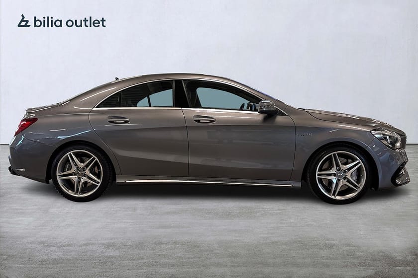 Bild 5 av Mercedes-Benz AMG CLA 45 4MATIC Coupé 381hk CarPlay B-kamera AMG-avgas