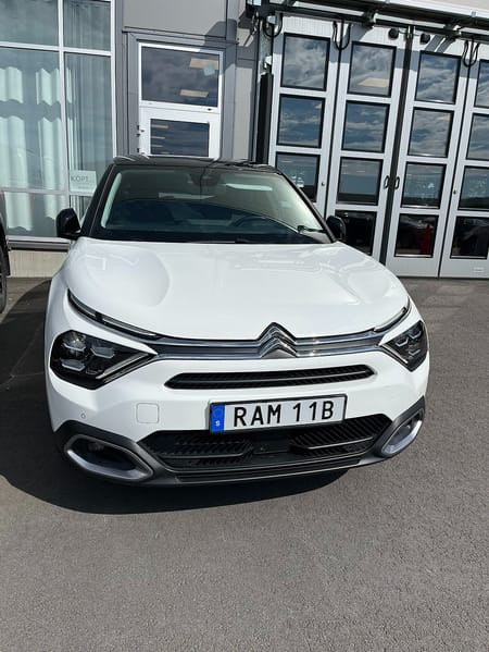 Citroën C4 1.2 PureTech 131hk Automat / Rattvärme / Carplay