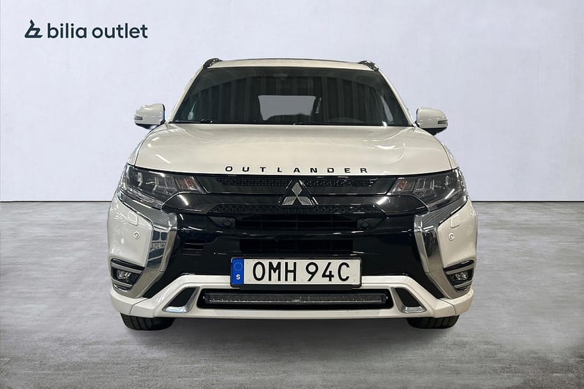 Bild 3 av Mitsubishi Outlander PHEV CVT S-Edition 224hk Drag Taklucka P-värm 360°