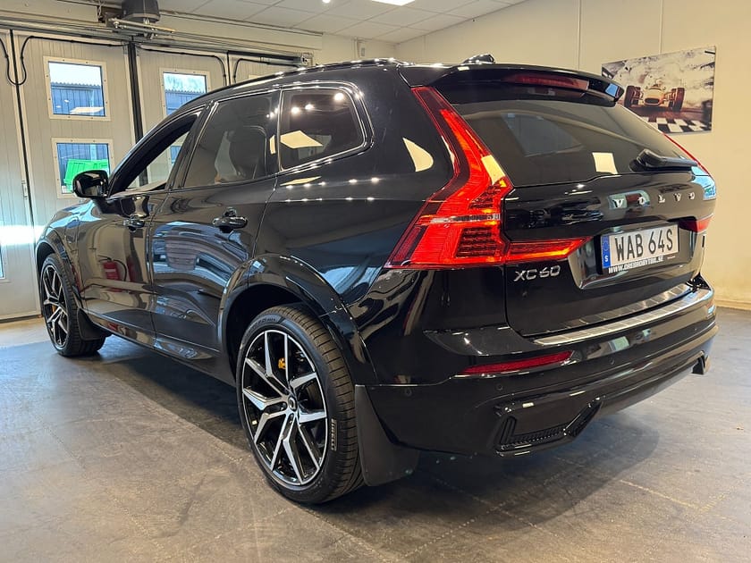 Bild 3 av Volvo XC60 Recharge T8 AWD Polestar Engineered B&W Pano UNIK
