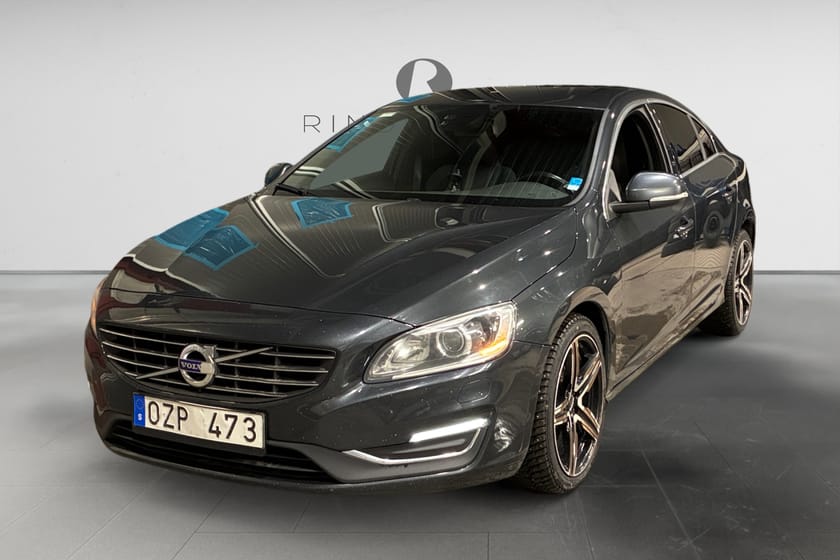 Bild 1 av Volvo S60 D5 215 HK AUT SUMMUM D-VÄRM KAMREM BYTT BLUETOOTH 18"