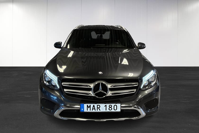 Bild 5 av Mercedes-Benz GLC 220 d 4MATIC 4M | Designversion | Luxury | Drag | Navi |