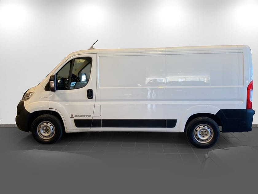 Bild 4 av Fiat Ducato Van 35 2.3 Multijet 130 Man Dieselvärmare Dragkrok Moms