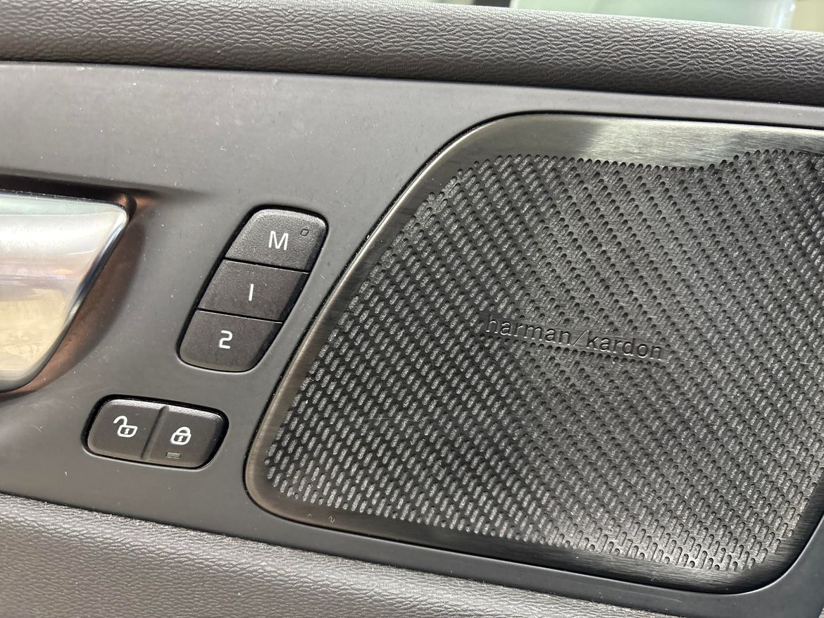 Volvo XC60 2021 - miniatyr 13