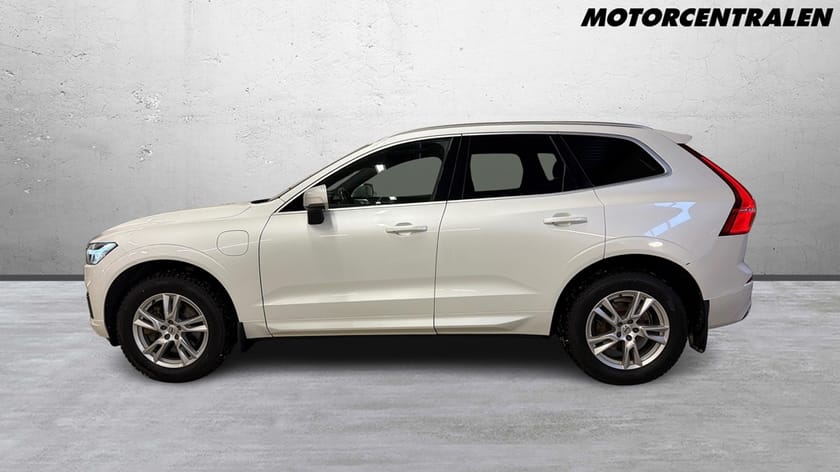 Bild 2 av Volvo XC60 T8 AWD R-Design/Glastak/B&W/V-Hjul/Luft
