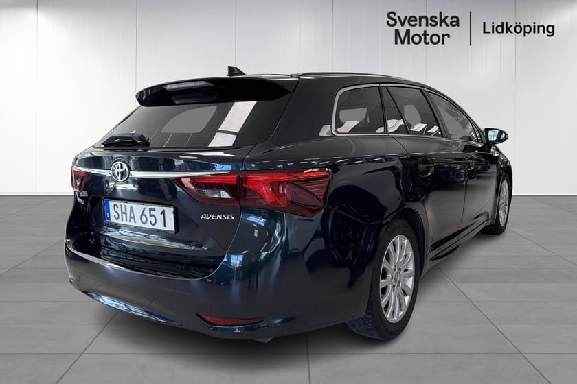 Bild 5 av Toyota Avensis Kombi 2.0 D-4D Manuell I Backkamera I GPS I Vinterhjul