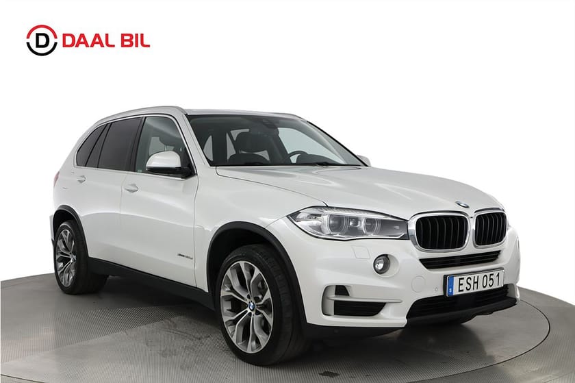 Bild 3 av BMW X5 xDrive30d xDRIVE 30D 258HK H/K® P-VÄRM DRAG PANO B-KAMERA HUD