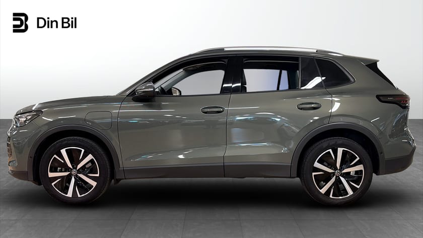 Bild 3 av Volkswagen Tiguan eHybrid Edition 204hk/Dragpkt/IQ LED Matrix/travel