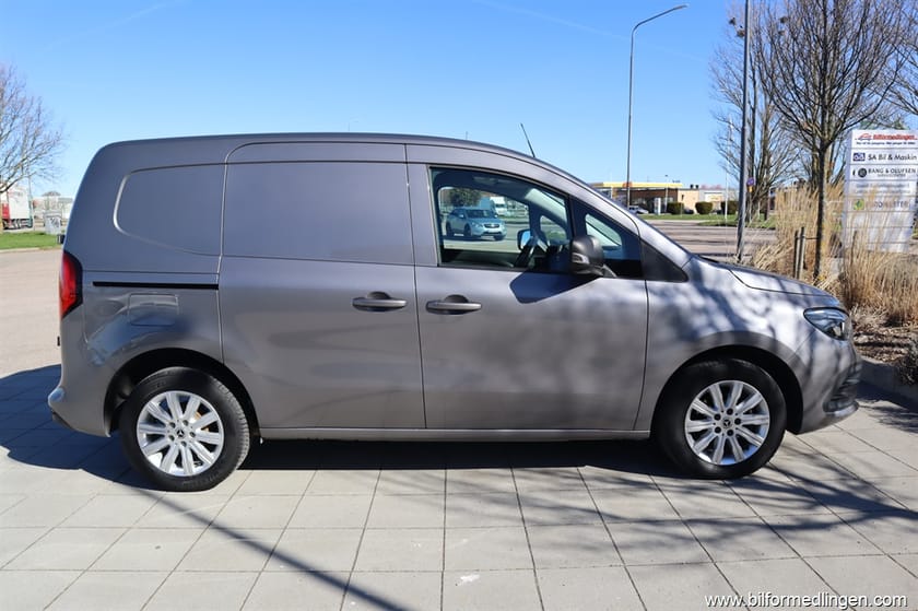 Bild 4 av Mercedes-Benz Citan 110 CDI FWD Lång 95hk Svensksåld Drag
