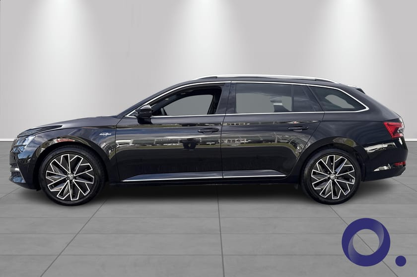 Bilde 2 av Škoda Superb iV Combi L&K / Webasto / Skinn  / LAV KM