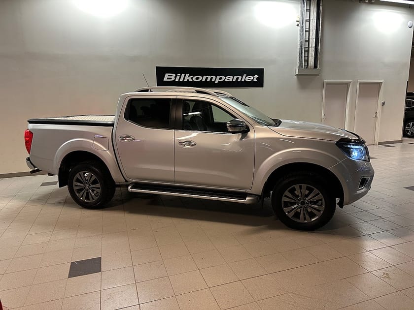 Bild 2 av Nissan Navara Dubbelhytt 2.3 dCi Tekna Taklucka 360kamera