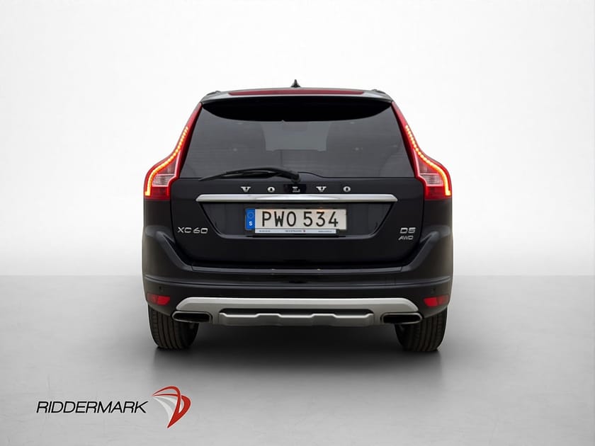 Bild 5 av Volvo XC60 D5 AWD Summum Pano VOC Värmare Skinn Rattvärme