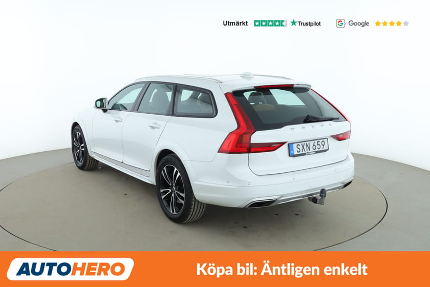 Bild 3 av Volvo V90 Cross Country D4 Momentum AWD / VOC, Panorama, Värmare, BLIS