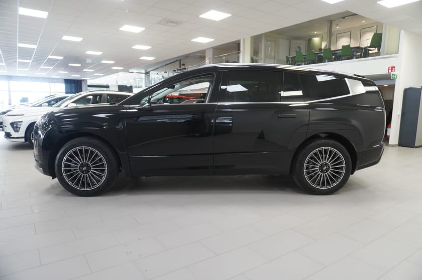 Bild 3 av Hyundai Ioniq 9 Performance AWD 6s 110kWh Perf Calligraphy Relax-Stolar Billånskampanj