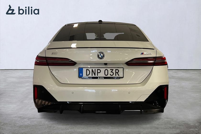 Bild 4 av BMW i5 M60 xDrive Sedan M-sport Pro | Panorama | Komfortstol