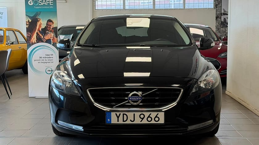 Bild 2 av Volvo V40 T2 Your Kinetic Euro 6| 3,45%Ränta