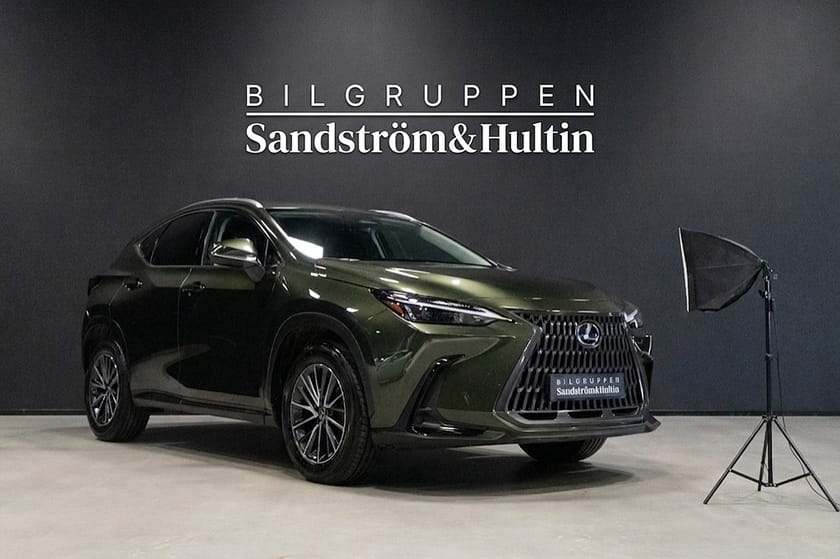 Bild 2 av Lexus NX 350h AWD E-CVT 242hk