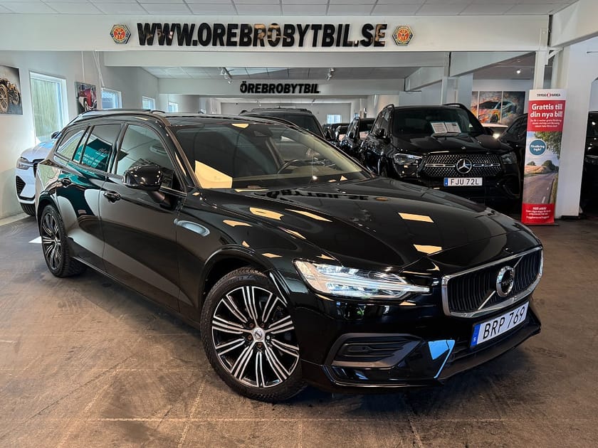 Bild 1 av Volvo V60 D3 Momentum Drag Gps Värmare Kamrem bytt 160hk