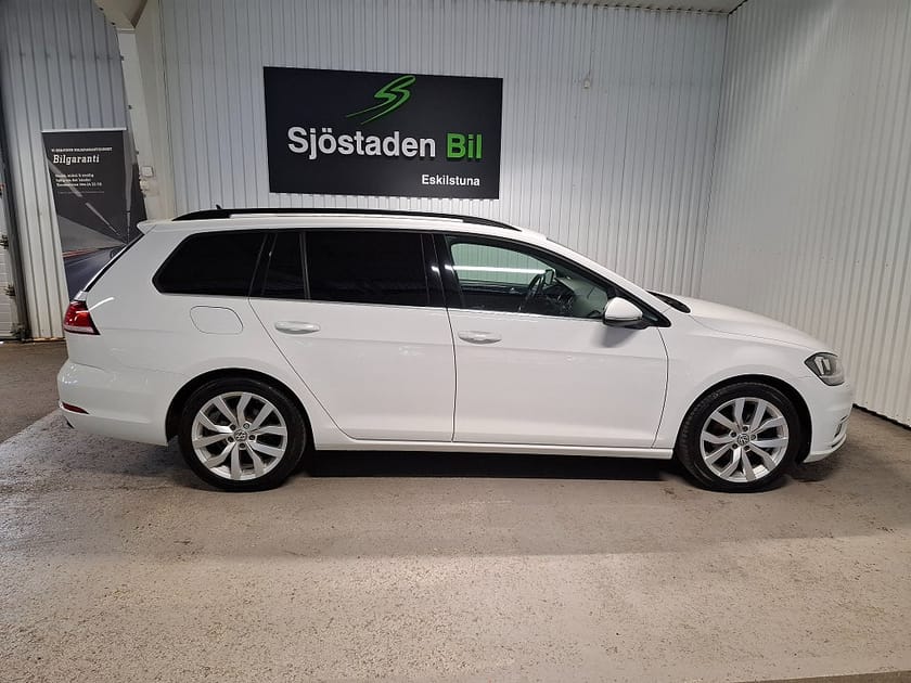 Bild 4 av Volkswagen Golf Sportscombi SC 1.5 TSI DSG GT Värmare Adap Farth