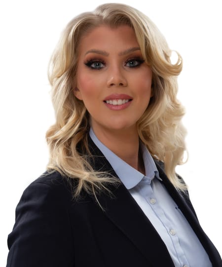 SOFIE CERNLIDEN - Marknadsansvarig