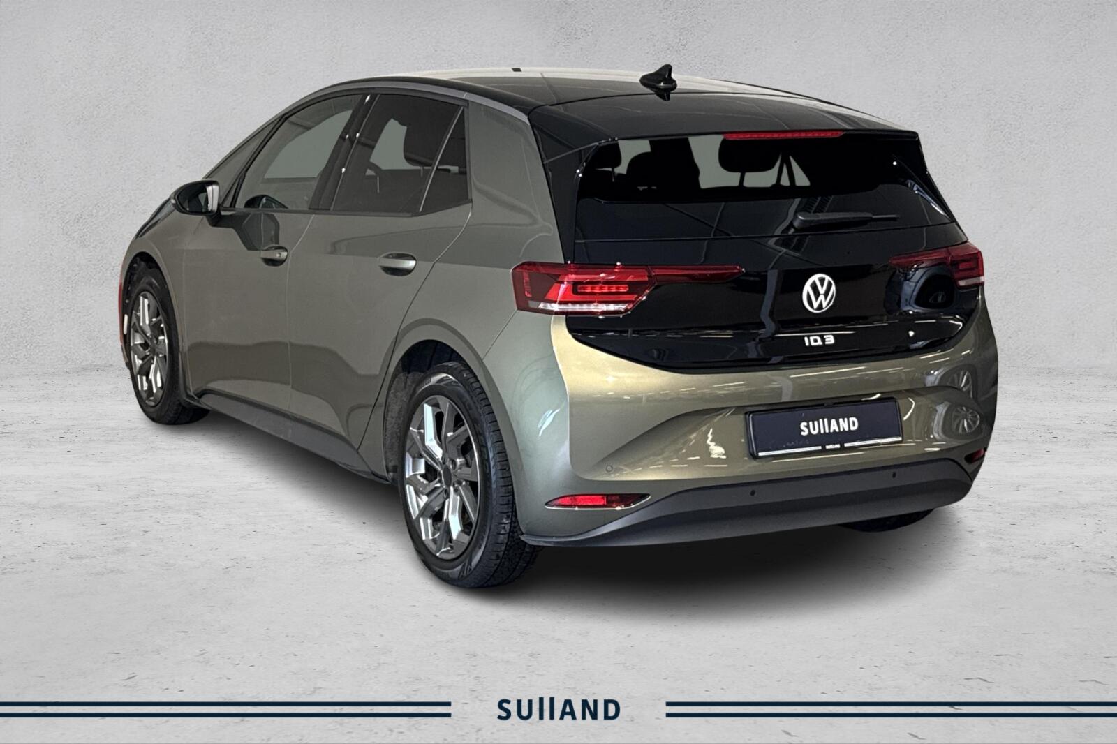Thumnail bilde 2 av Volkswagen ID.3 Pure