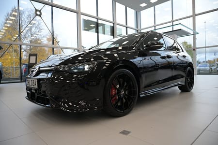Volkswagen Golf GTI Clubsport 300 hk **SE SPEC**