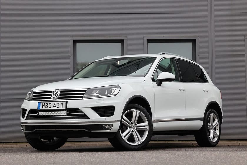 Bild 3 av Volkswagen Touareg 3.0 TDI 4M 204hk Skinn Värmare Drag PDC