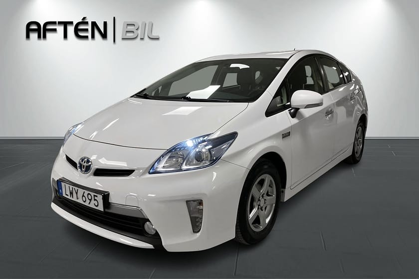 Bild 1 av Toyota Prius Plug-in Hybrid 1.8 VVT-i CVT, Navi,Head up,Halv läder,