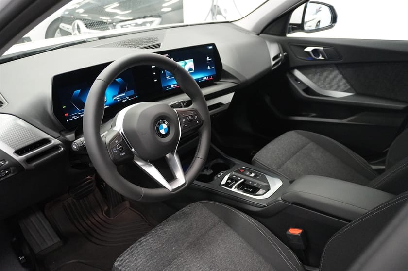 Bild 1 av BMW 120 Aut M Sport 18 Navi Rattvärme